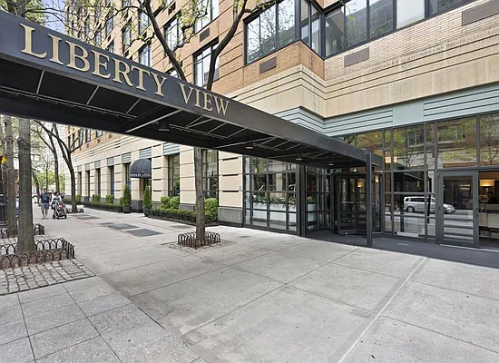 Rented by Compass | media 20