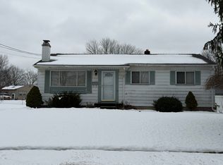 1405 Gypsy Ln, Niles, OH