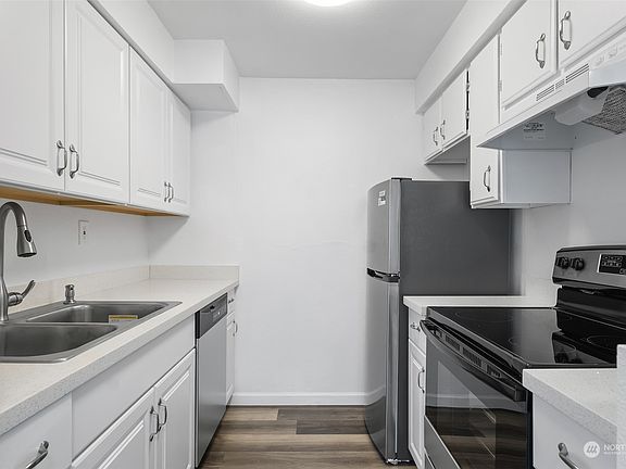 5th image of 3425 S 176th Street #154
