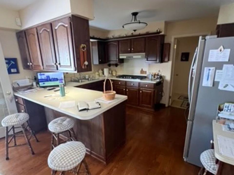 2nd image of 5061 Timberview Ct