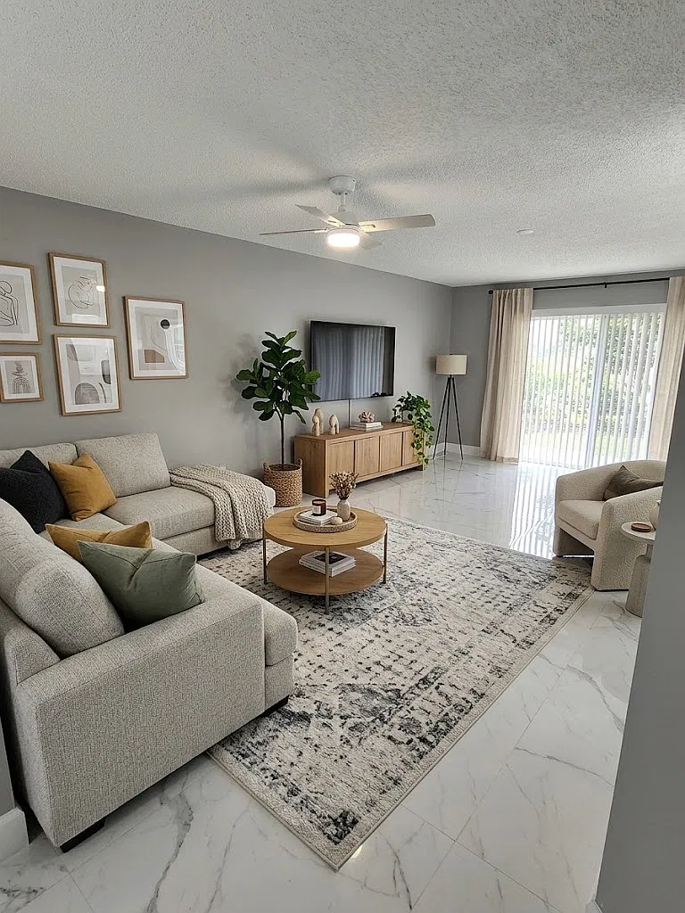 2 bed, 1020 sqft, $2,000 — Photo 1