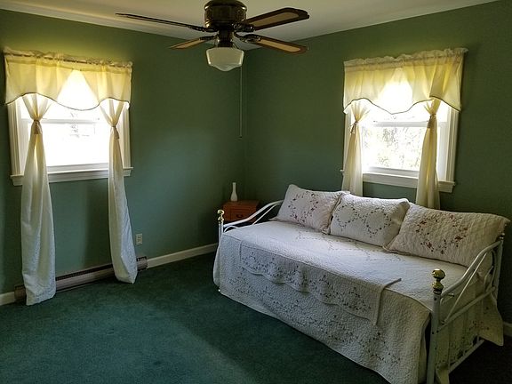 3rd image of 117 Morton Dr
