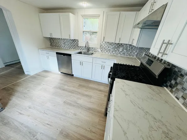 2 Bear Hill Road, Killingly, CT 06241