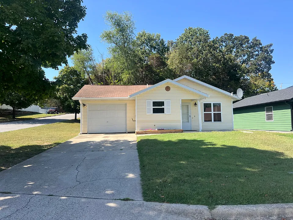 101 Highland Ct