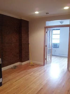 Rented by Crosstown Apartments NYC | media 12