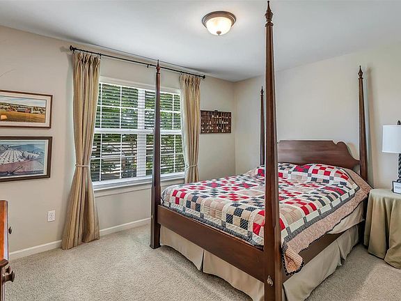 3rd image of 8744 W Kingsbury Ave