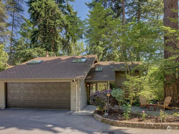1104 109th Avenue SE, Bellevue, WA 98004