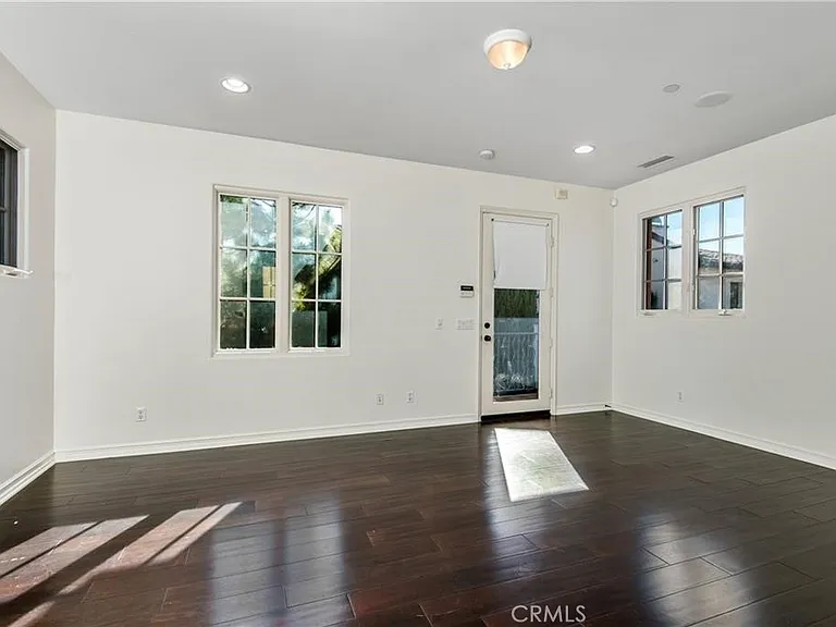 18 Coastal Oak — Photo 18