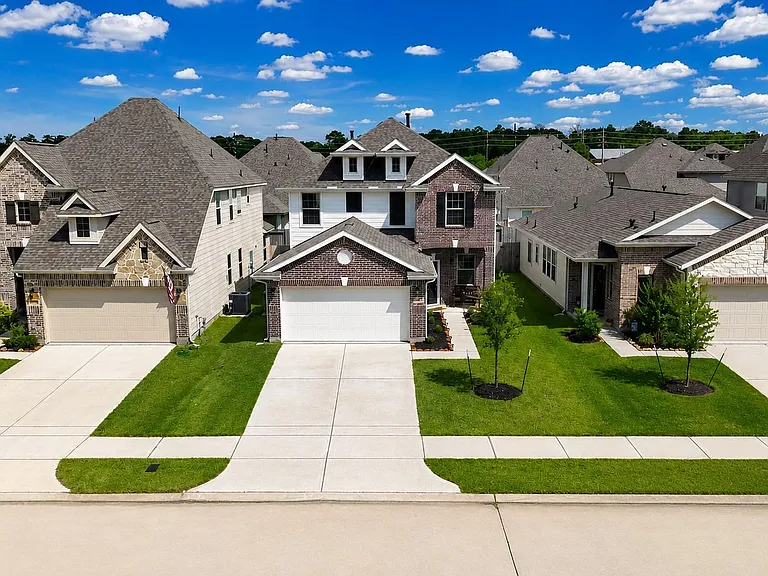 10423 Rochester Hills Ln — Photo 36