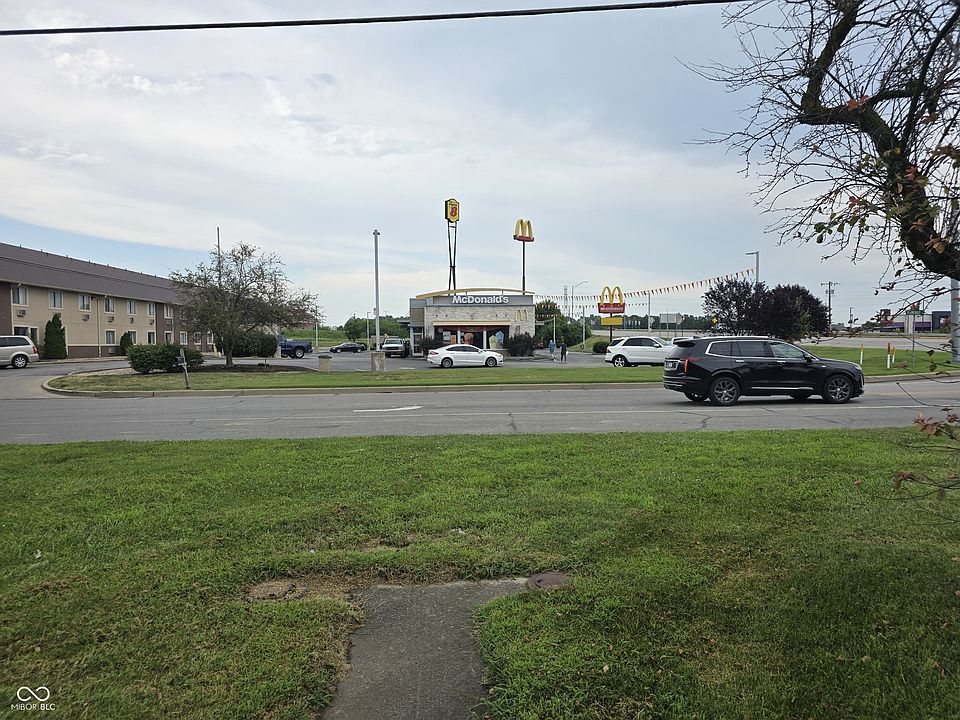 1st image of 13 W Rampart St