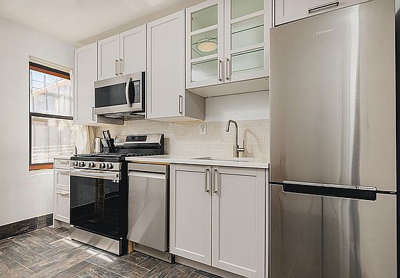 2nd image of 710 Sterling Pl #G