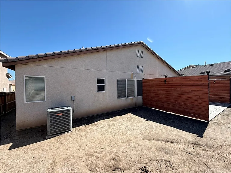 12810 Ethan St — Photo 22