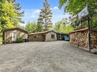 46675 Extrom Rd, Chilliwack, BC V2R 4V1