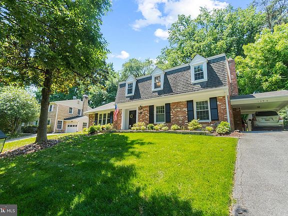 2nd image of 1390 Kersey Ln