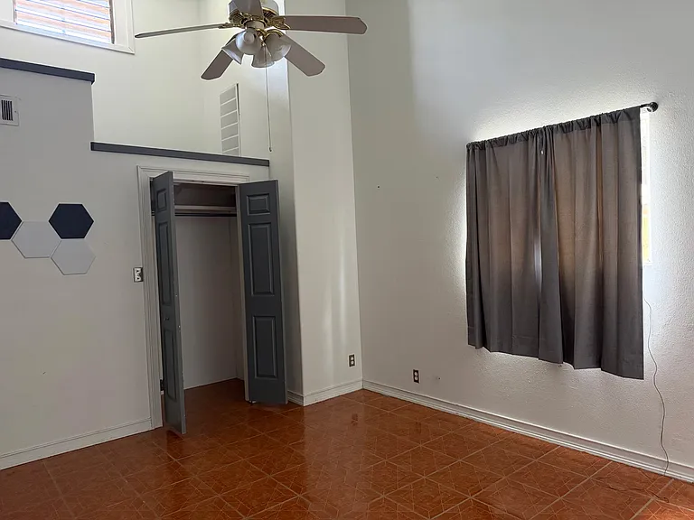 14801 General Williamson Dr — Photo 7