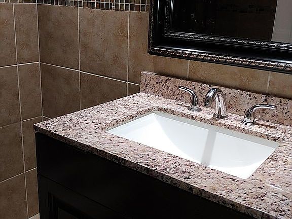 Upper Level Bathroom