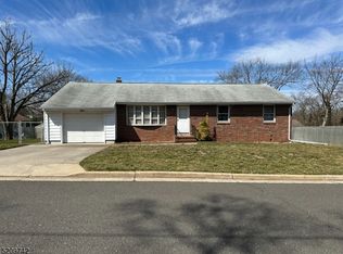 12 Beverly Ave, Somerset, NJ 08873