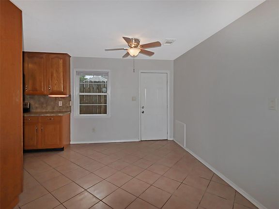 4th image of 816 16th St