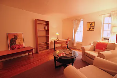 Rented by MyGradPad