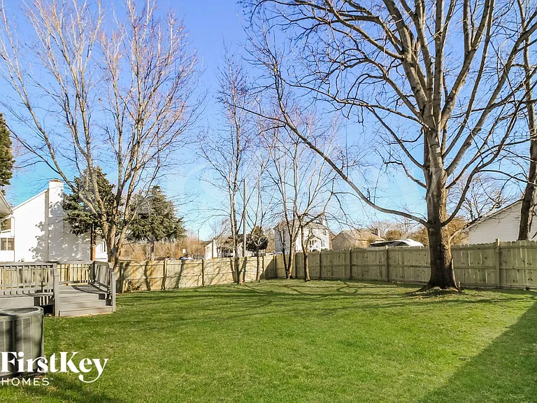 701 Hampton Way Dr — Photo 15