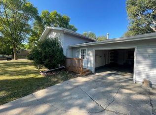 2115 15th St S, Fargo, ND 58103