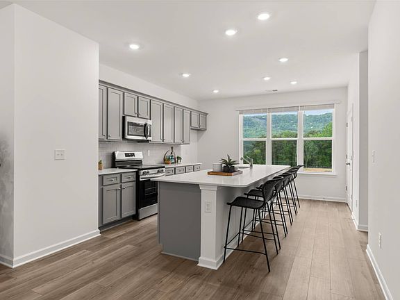 5th image of 267 Asbury Oak Ln #87