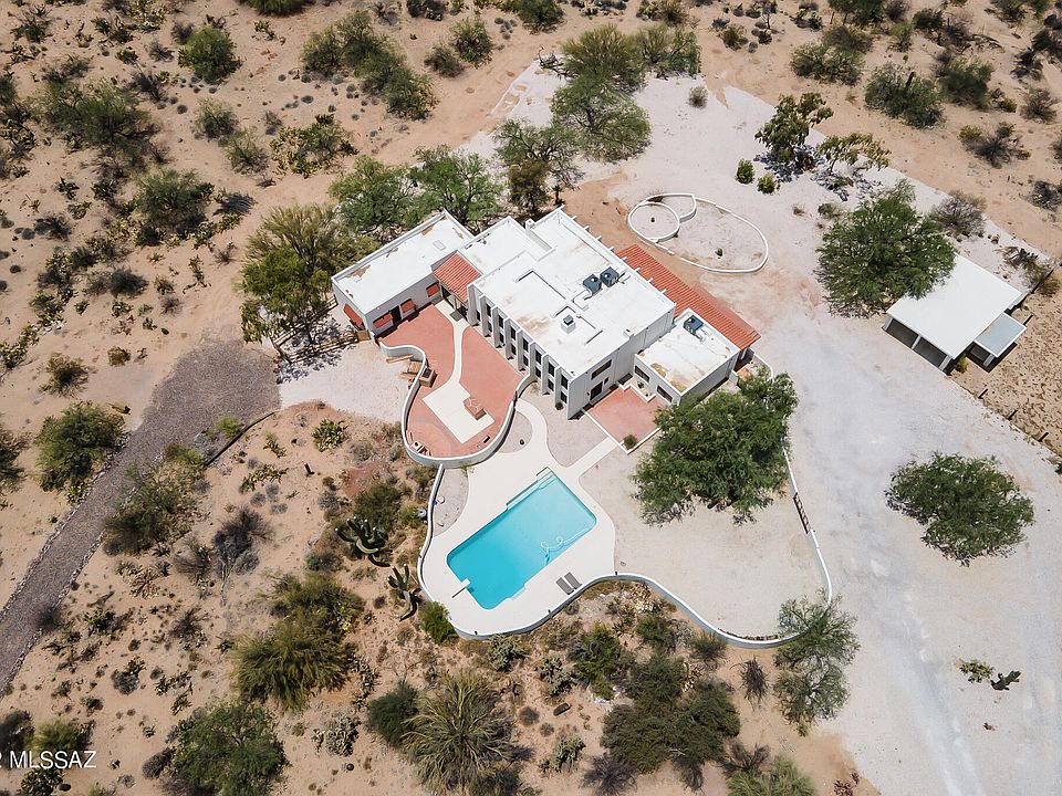 1st image of 17100 S Camino De Las Quintas