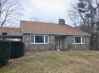 1730 Diamond Hill Rd, Cumberland, RI 02864
