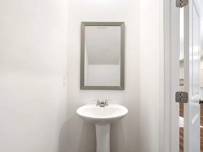 676 Evergreen Rd — Photo 13