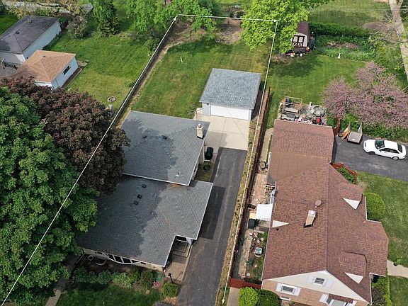 3rd image of 106 S Elmwood Ave