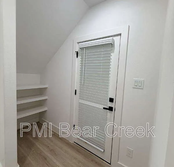 2706 Cochran St — Photo 26