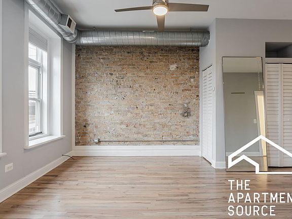 5th image of 731 W Ohio St APT 3
