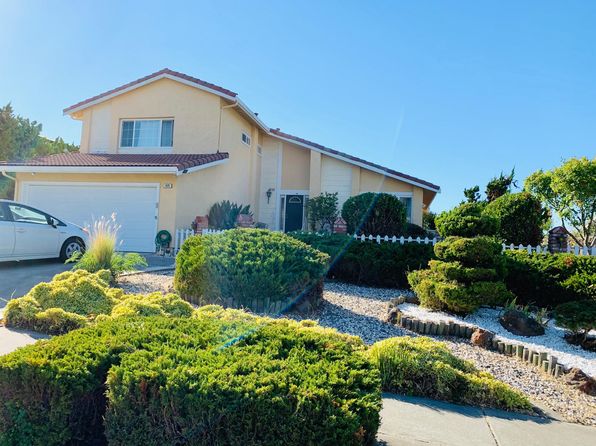 1425 Salamanca Ct