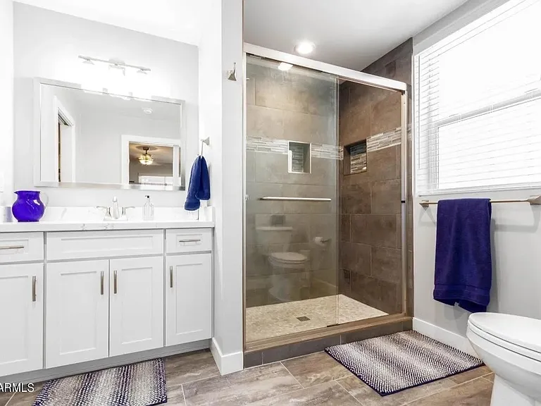 207 E Monterey Way #A — Photo 8