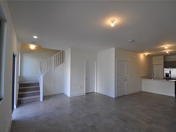 4th image of 4931 NW 84th Avenue #4931