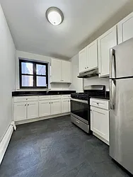136 Saint Pauls Place, #1A