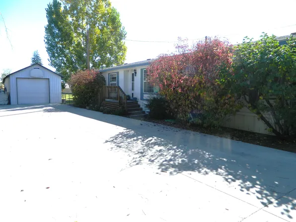 3629 Altamont Dr, Klamath Falls, OR 97603