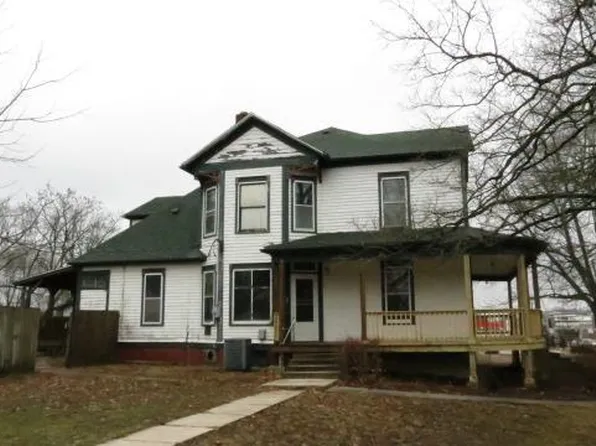 110 N Pine St, Richland, MO 65556