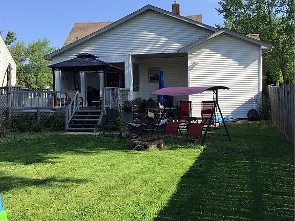 3rd image of 29 Brookfield Ave