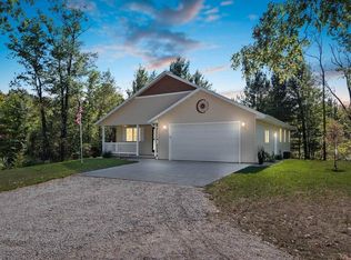 W5873 S Oak Park Cir, Shawano, WI 54166