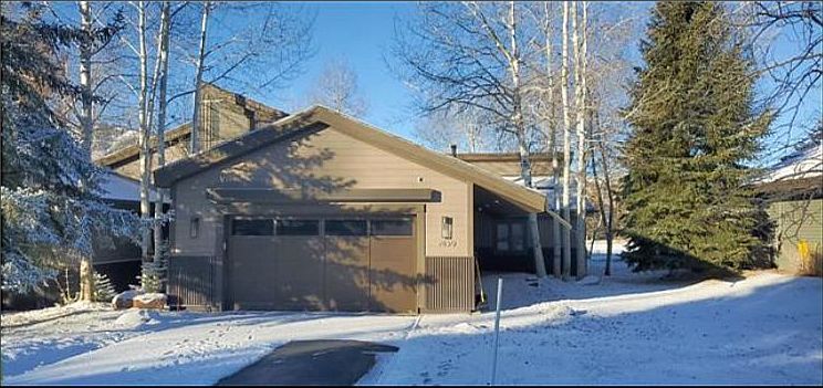 1st image of 2859 Sunny Slopes Dr