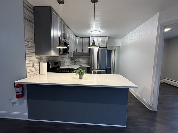 2nd image of 6010 Kennedy Blvd E APT 47