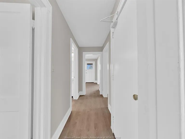 535 Pine St — Photo 8