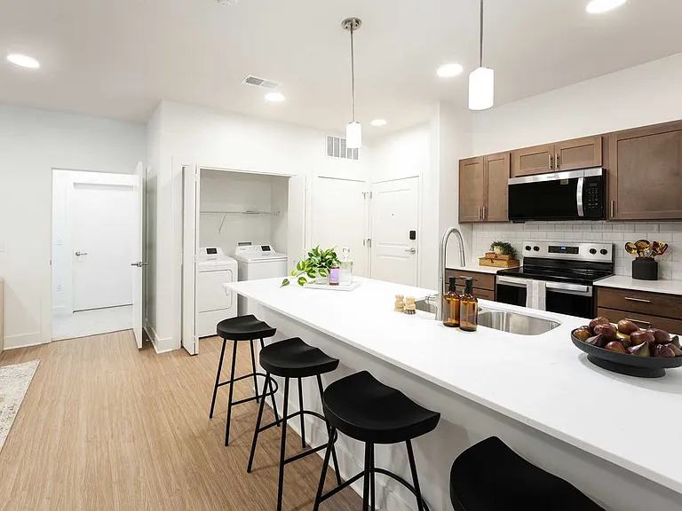 Blair Crossing Apartments — Photo 7