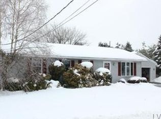 7032 Herber Rd, New Tripoli, PA 18066