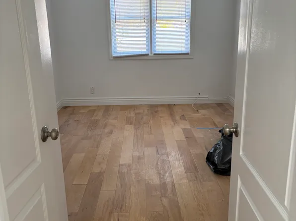 7373 198th St Floor 1, Fresh Meadows, NY 11366