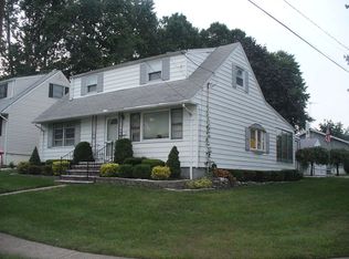 87 Reigate Rd, Bloomfield, NJ 07003