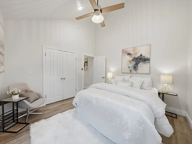 3426 Pierson St — Photo 42