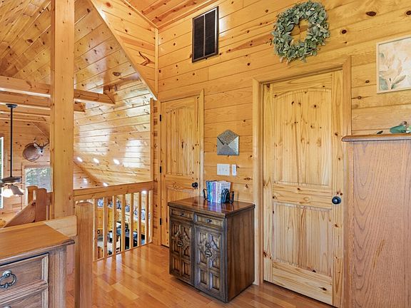 21st image of 1055 Carolina Fox Cir