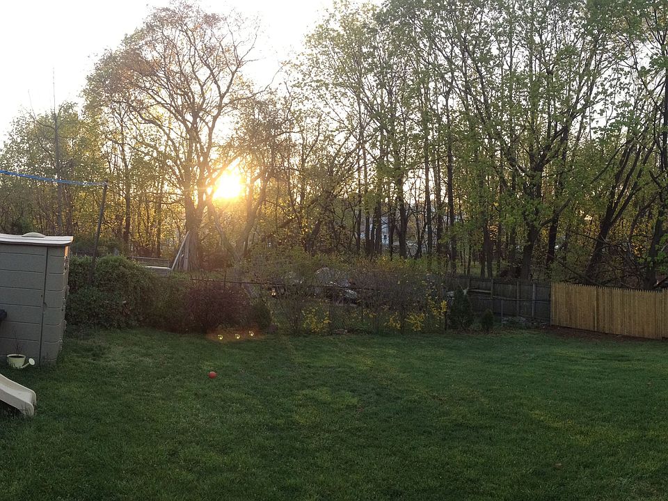 2nd image of 35 Brookline Ave